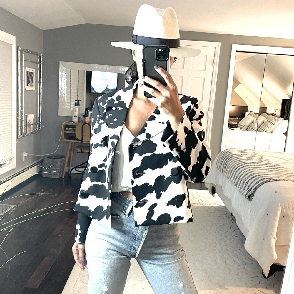 NWT DVF Diane Von Furstenberg MACI crop jacket in pony print size XS